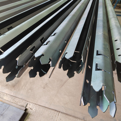 Galvanized Steel Tubular Swaged Tapered Street Light Pole 6-18m For Roadway Lighting